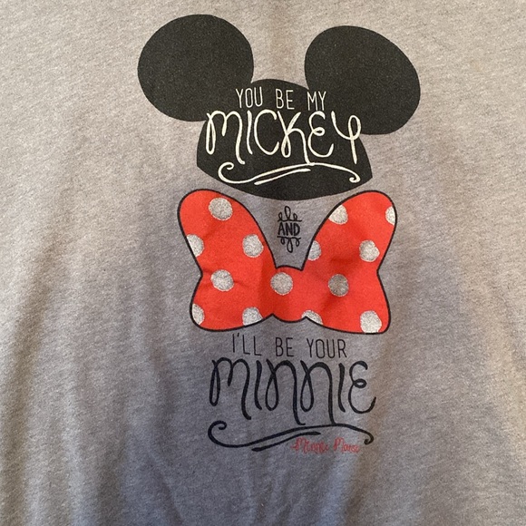 Torrid 5x Mickey and Minnie sweatshirt - Picture 2 of 3